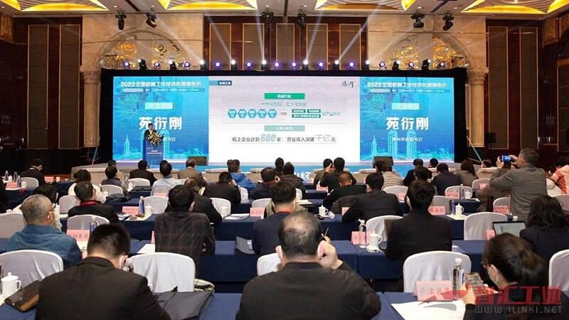 装载机液压油缸：揭秘其报价背后的关键因素**